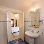 B&B Palazzo Ashian 프레제스