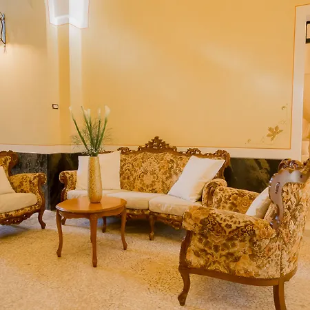 Palazzo Ashian Acquarica del Capo