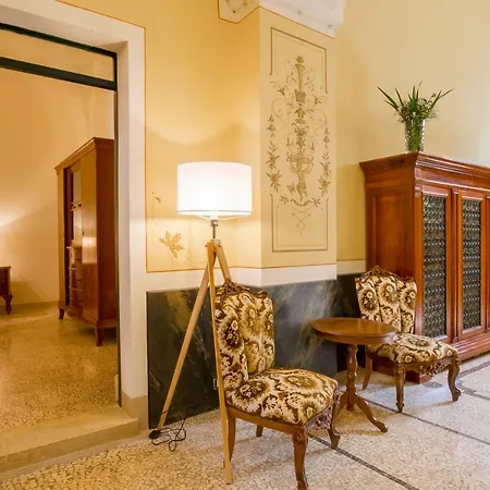 Panzió Palazzo Ashian Acquarica del Capo
